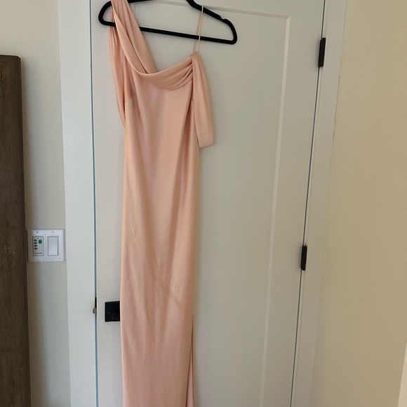 Fame and Partners Francois Gown - Picture 6 of 10